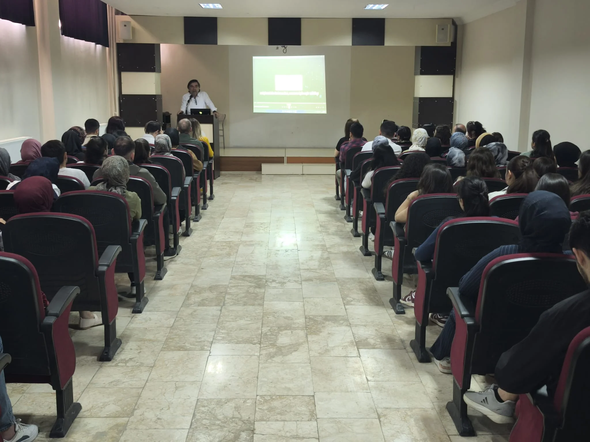 Akşehir Kadir YALLAGÖZ Sağlık Yüksekokulu Akademik-İdari Personel ve Öğrencilere Yönelik Seminer Gerçekleştirildi
